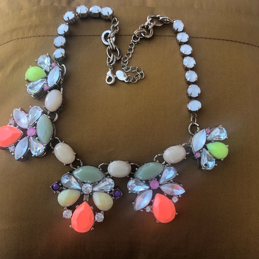 Beautiful neckpiece